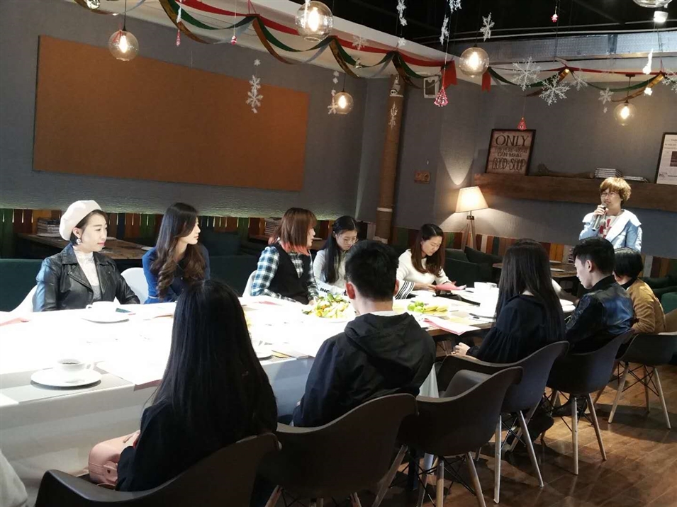 張校長(zhǎng)致辭 張校長(zhǎng)致辭